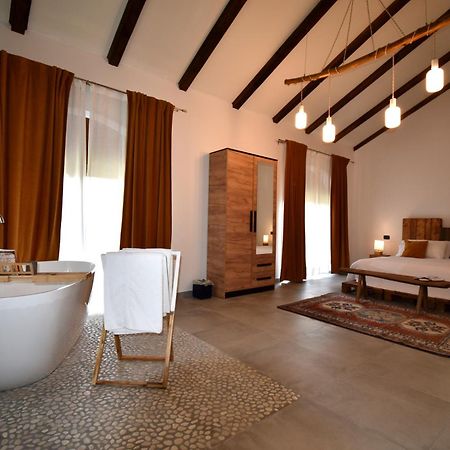 Готель Cascina Tre Botti Альяно-Терме Екстер'єр фото